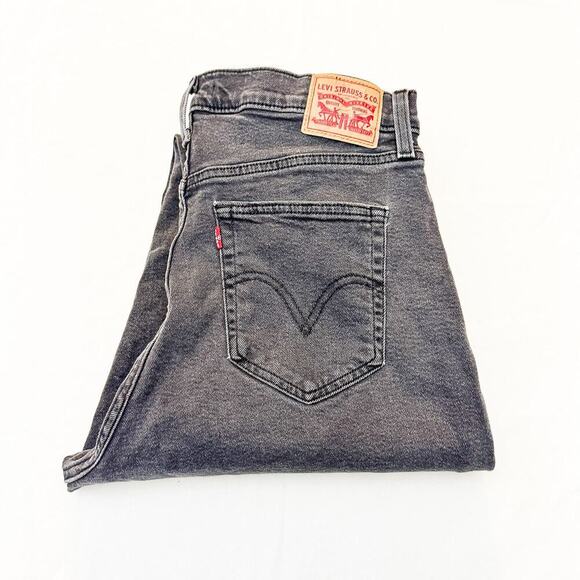 Levi's High Waisted Mom Jean Charcoal Black Denim Zip Fly Size 32 x 27 - Picture 1 of 9
